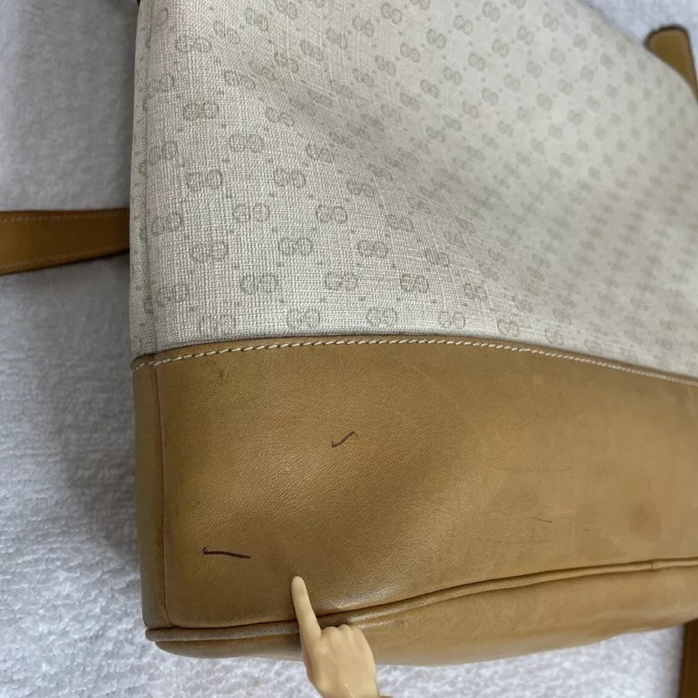 Gucci Vintage Canvas & Leather Bucket Shoulder Bag - Picture 12 of 16